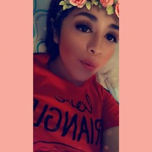 Meet your Posher, Alejandra